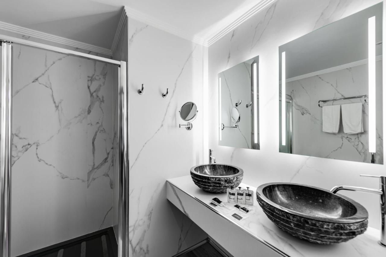 Zouk Hotel (Adults Only) Алькала-де-Энарес Экстерьер фото